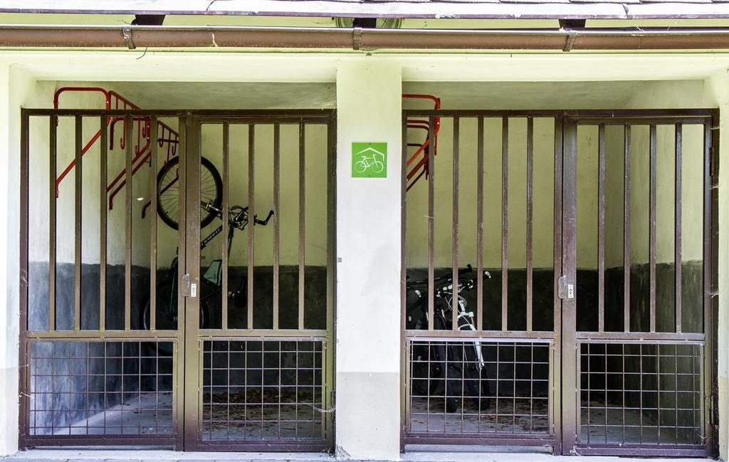 Economy Apartments Ceske Svycarsko Hřensko Εξωτερικό φωτογραφία