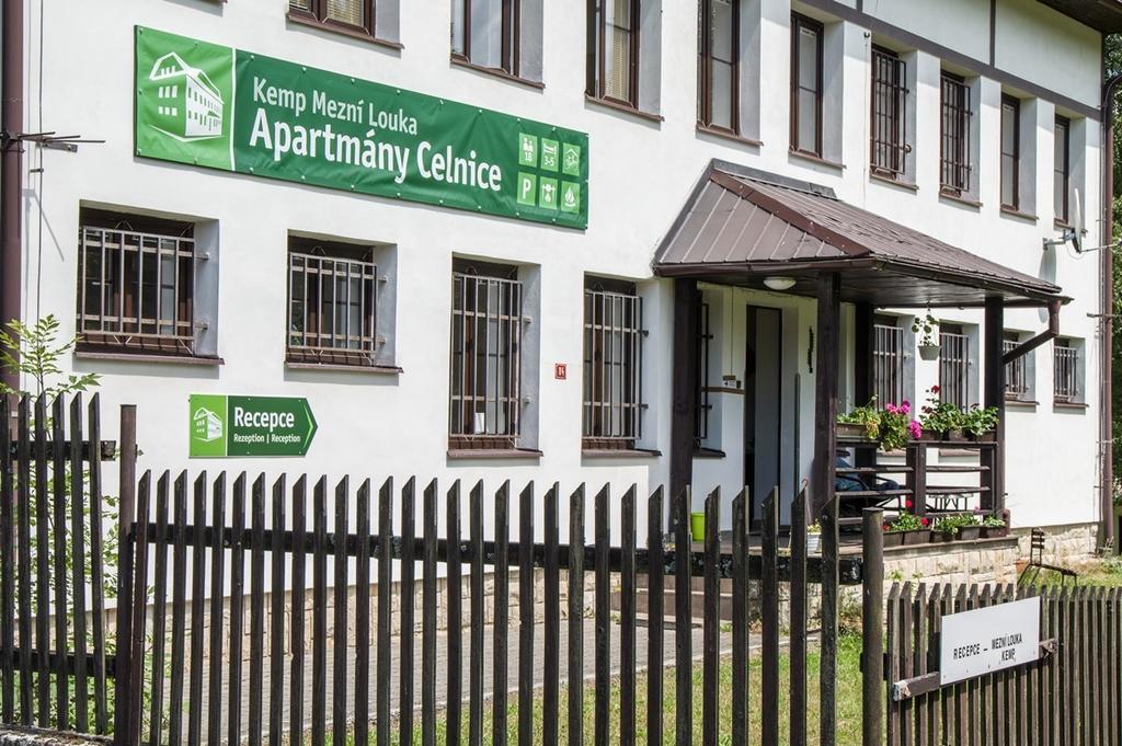 Economy Apartments Ceske Svycarsko Hřensko Εξωτερικό φωτογραφία