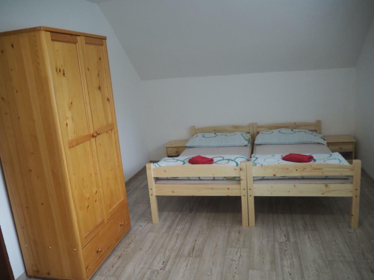 Economy Apartments Ceske Svycarsko Hřensko Εξωτερικό φωτογραφία