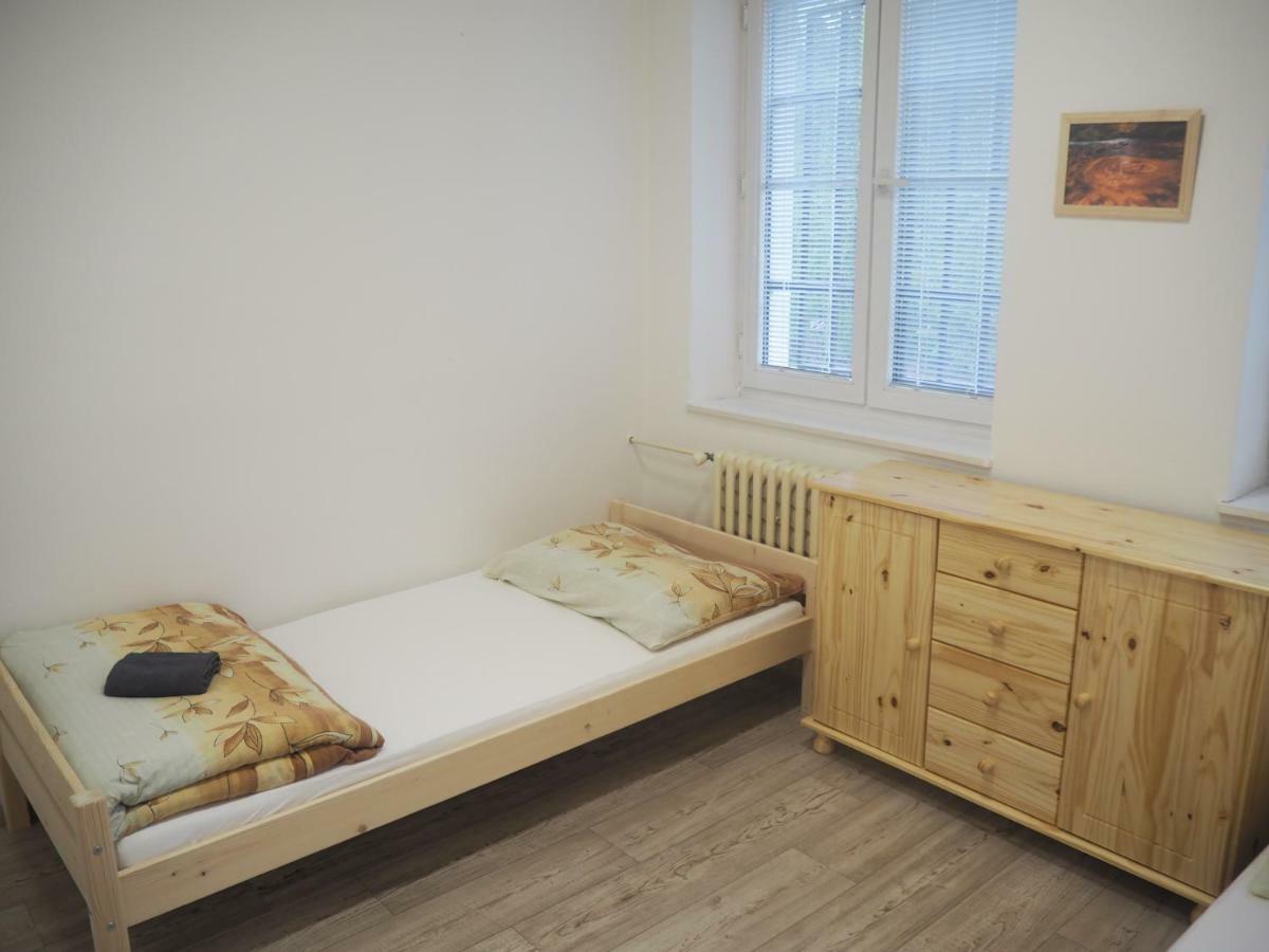 Economy Apartments Ceske Svycarsko Hřensko Εξωτερικό φωτογραφία